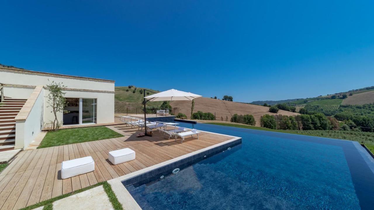 Dimora Montefiore 11, Emma Villas Montefiore dell'Aso ภายนอก รูปภาพ
